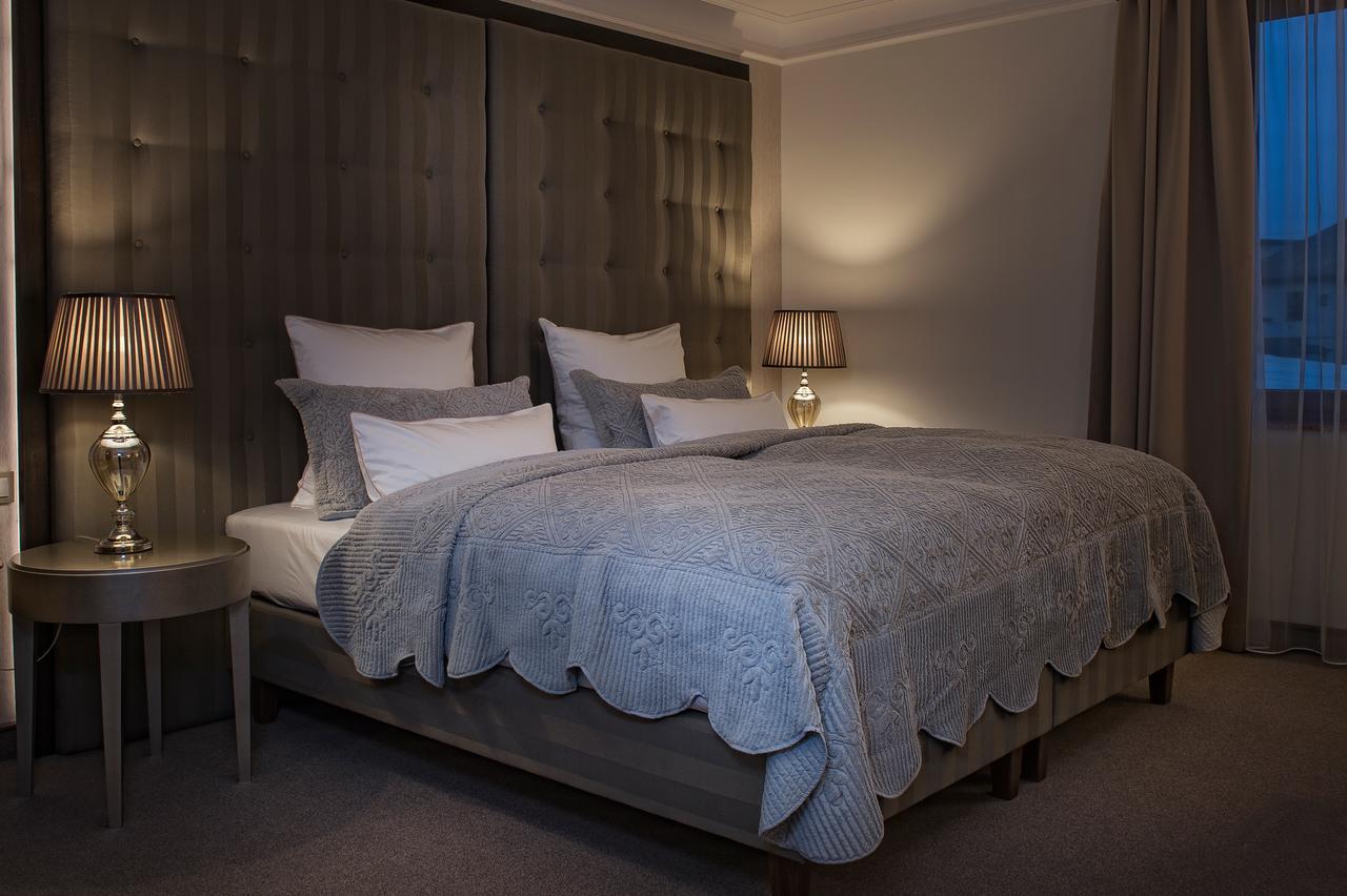 Villa Plaza Boutique Hotel & Spa 普雷绍夫 外观 照片