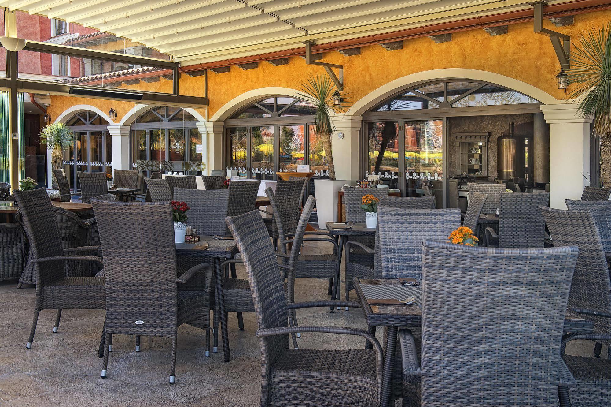 Villa Plaza Boutique Hotel & Spa 普雷绍夫 外观 照片