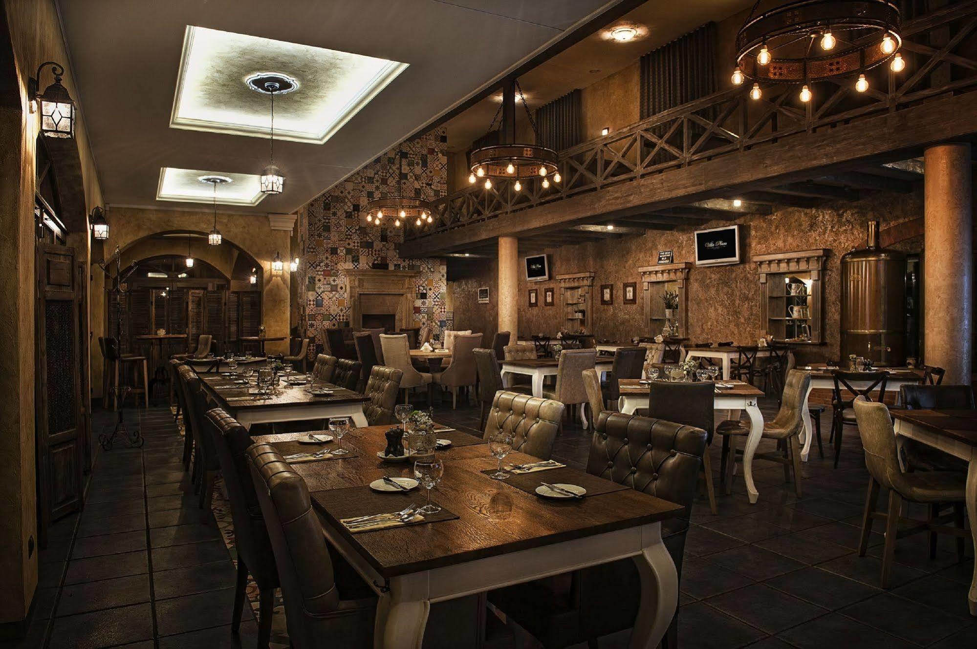 Villa Plaza Boutique Hotel & Spa 普雷绍夫 外观 照片