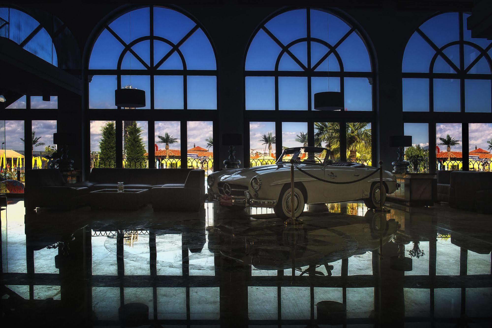Villa Plaza Boutique Hotel & Spa 普雷绍夫 外观 照片